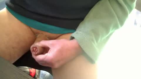 fredddy05 online show from March 5, 8:21 am