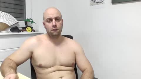 Snapshot of freddow chatting on December 4, 3:43 pm freddow online show from December 4, 3:43 pm