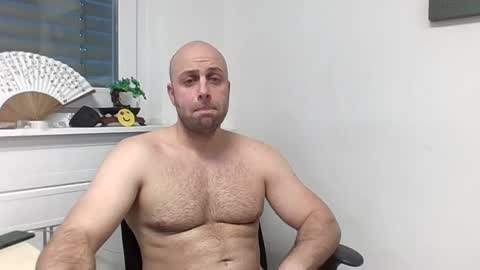 Snapshot of freddow chatting on January 13, 3:26 pm freddow online show from January 13, 3:26 pm