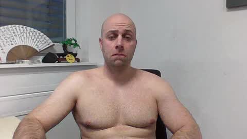 Snapshot of freddow chatting on January 20, 3:39 pm freddow online show from January 20, 3:39 pm