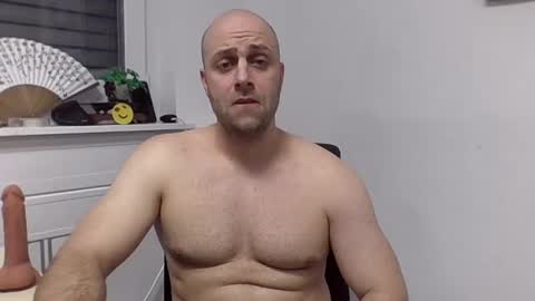 Snapshot of freddow chatting on February 12, 4:22 pm freddow online show from February 12, 4:22 pm