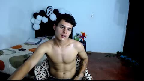 Snapshot of freddy_romans2 chatting on October 9, 1:25 am freddy romans online show from October 9, 1:25 am