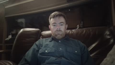 Freddy online show from December 4, 2:53 am