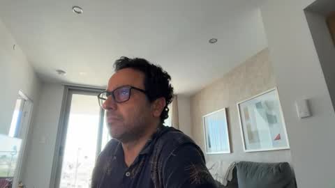 fredmarson online show from March 5, 5:14 am