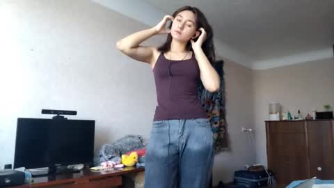 Snapshot of fredmurrietta chatting on October 27, 8:29 am Mia online show from October 27, 8:29 am