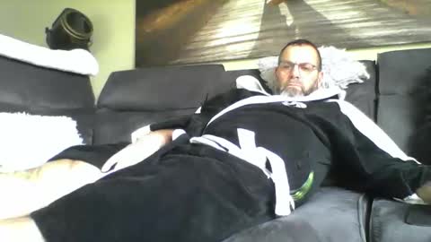 Snapshot of fredo76491 chatting on February 17, 4:02 pm fredo76491 online show from February 17, 4:02 pm