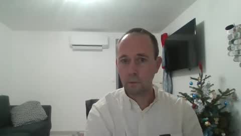 fredodu41 online show from December 2, 5:15 pm