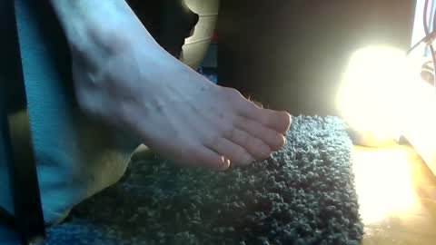 Snapshot of fredthetom12 chatting on December 3, 5:01 pm Greedy Fred online show from December 3, 5:01 pm