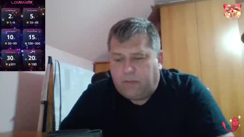 Snapshot of freeboy80180 chatting on February 13, 7:21 pm freeboy80180 online show from February 13, 7:21 pm