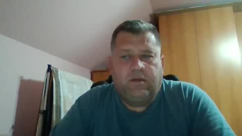 Snapshot of freeboy80180 chatting on November 3, 6:42 pm freeboy80180 online show from November 3, 6:42 pm