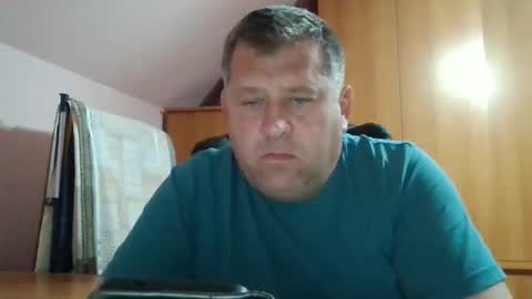 Snapshot of freeboy80180 chatting on November 17, 3:18 pm freeboy80180 online show from November 17, 3:18 pm