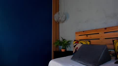 Snapshot of french_sexx chatting on December 29, 4:16 am Xavier online show from December 29, 4:16 am