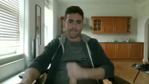 Horny Paul online show from December 29, 2:00 pm