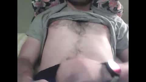 Snapshot of frencheeboy chatting on November 19, 10:32 pm frencheeboy online show from November 19, 10:32 pm