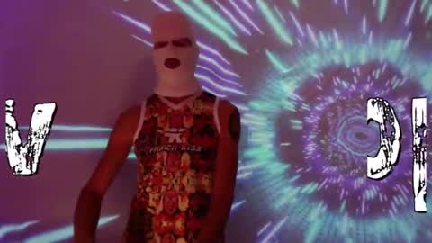 frenchkissdjfk online show from November 14, 9:19 am