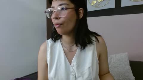 fresaanix online show from September 27, 11:26 am
