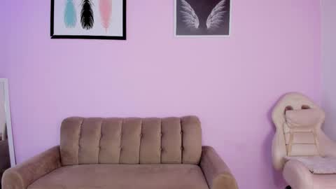 Snapshot of fresitalove01 chatting on February 6, 2:09 pm fresitalove01 online show from February 6, 2:09 pm