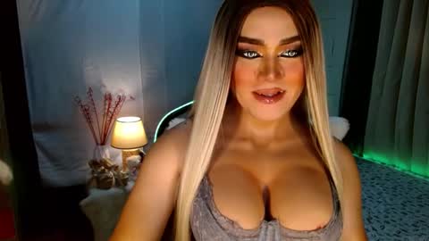 Miss Frea  online show from October 14, 1:17 am