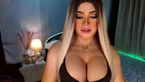 Miss Frea  online show from October 17, 11:29 pm
