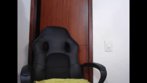 FREYJA LOREN online show from October 14, 11:22 am