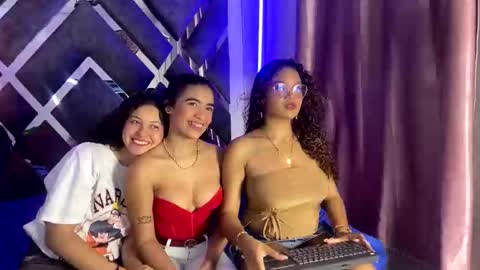 Snapshot of frezzita_ chatting on September 13, 7:57 pm Frezzita online show from September 13, 7:57 pm