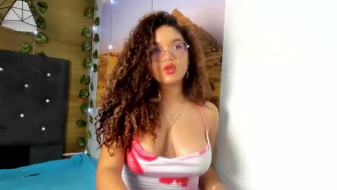 Snapshot of frezzita_ chatting on September 14, 7:35 pm Frezzita online show from September 14, 7:35 pm