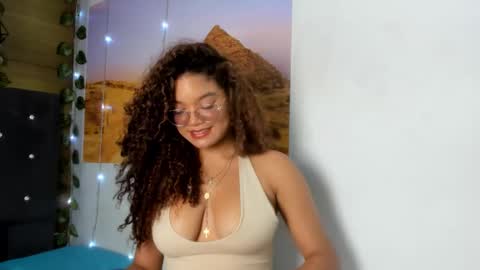 Snapshot of frezzita_ chatting on September 16, 7:48 pm Frezzita online show from September 16, 7:48 pm