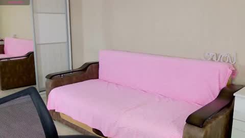 Frida online show from January 6, 1:20 am