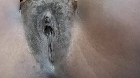 fridahlov online show from October 27, 7:12 am