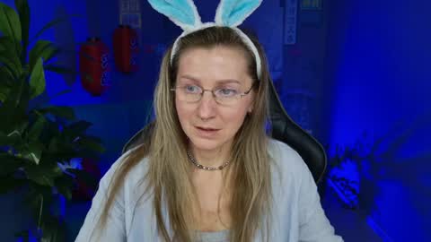 Frida Tander online show from December 30, 12:09 pm