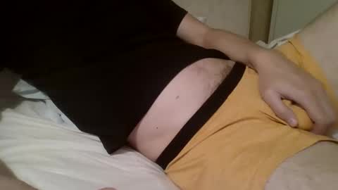 Snapshot of friendly_frank_18 chatting on February 11, 2:46 am friendly_frank_18 online show from February 11, 2:46 am