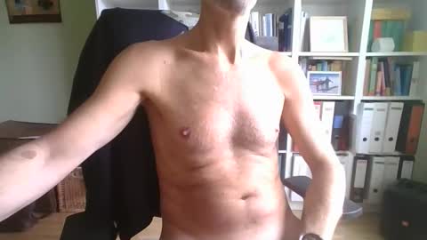 Snapshot of frisco69 chatting on November 9, 10:13 am frisco69 online show from November 9, 10:13 am