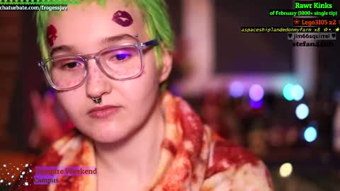 Snapshot of frogessjay chatting on February 14, 10:36 pm Jaywise Frogfoot online show from February 14, 10:36 pm