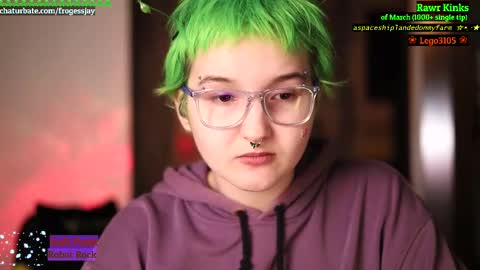 Snapshot of frogessjay chatting on March 4, 10:05 pm Jaywise Frogfoot online show from March 4, 10:05 pm