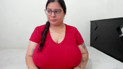 Lucy online show from February 27, 8:31 pm