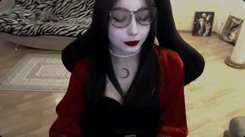 Lilith online show from December 1, 11:37 am