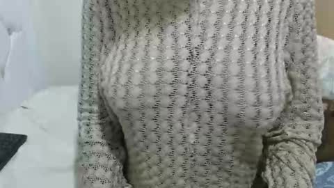 fruity28 online show from October 27, 8:18 am