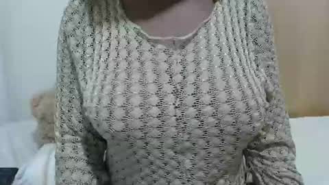 fruity28 online show from December 5, 4:21 am