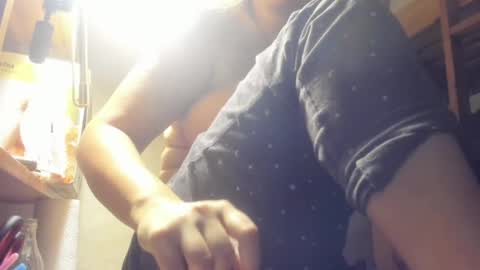 Snapshot of frumcake chatting on December 19, 1:07 am FrumCake online show from December 19, 1:07 am