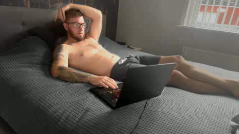 fryko94 online show from September 21, 9:11 am