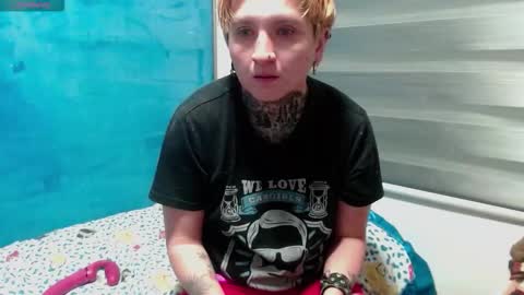 Snapshot of ftmblueyes chatting on December 3, 10:13 am HEHIM online show from December 3, 10:13 am