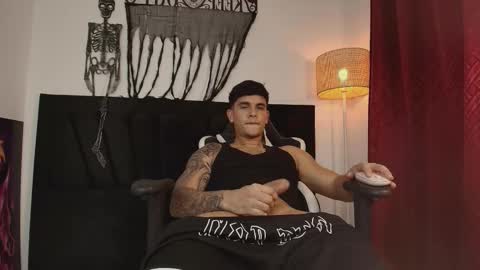 Snapshot of fuckboyca chatting on October 30, 5:42 am fuckboyca online show from October 30, 5:42 am