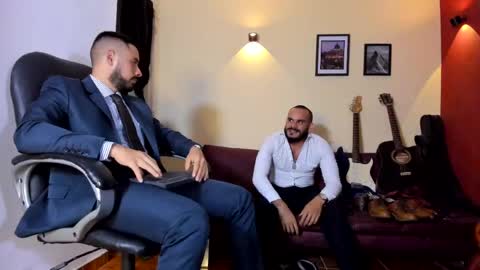 SERGIO THE SEX LAWYER online show from April 19, 5:07 am