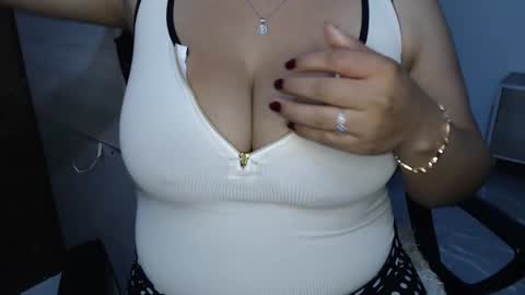 Mia and Gary  online show from October 12, 1:37 am