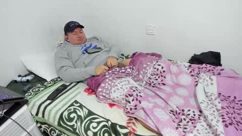 Snapshot of fuckynations chatting on November 22, 1:54 pm Fuckdirtymen online show from November 22, 1:54 pm