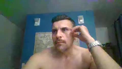 Snapshot of fuegolento22 chatting on December 23, 11:57 am fuego1ento22 online show from December 23, 11:57 am