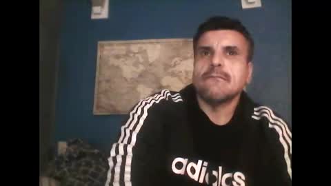 Snapshot of fuegolento22 chatting on November 4, 8:13 am fuego1ento22 online show from November 4, 8:13 am