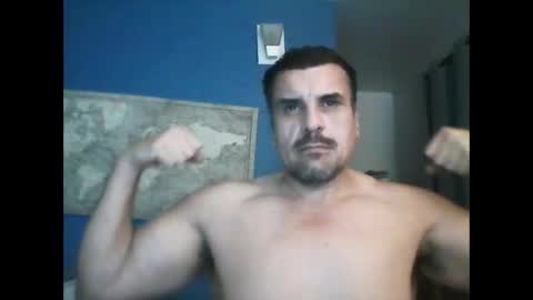 Snapshot of fuegolento22 chatting on November 22, 2:43 am fuego1ento22 online show from November 22, 2:43 am