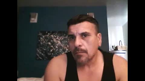 fuego1ento22 online show from April 5, 9:01 pm