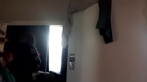 Pizzaz online show from December 25, 8:51 am